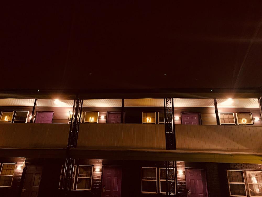 Hotel On Monroe ロチェスター エクステリア 写真