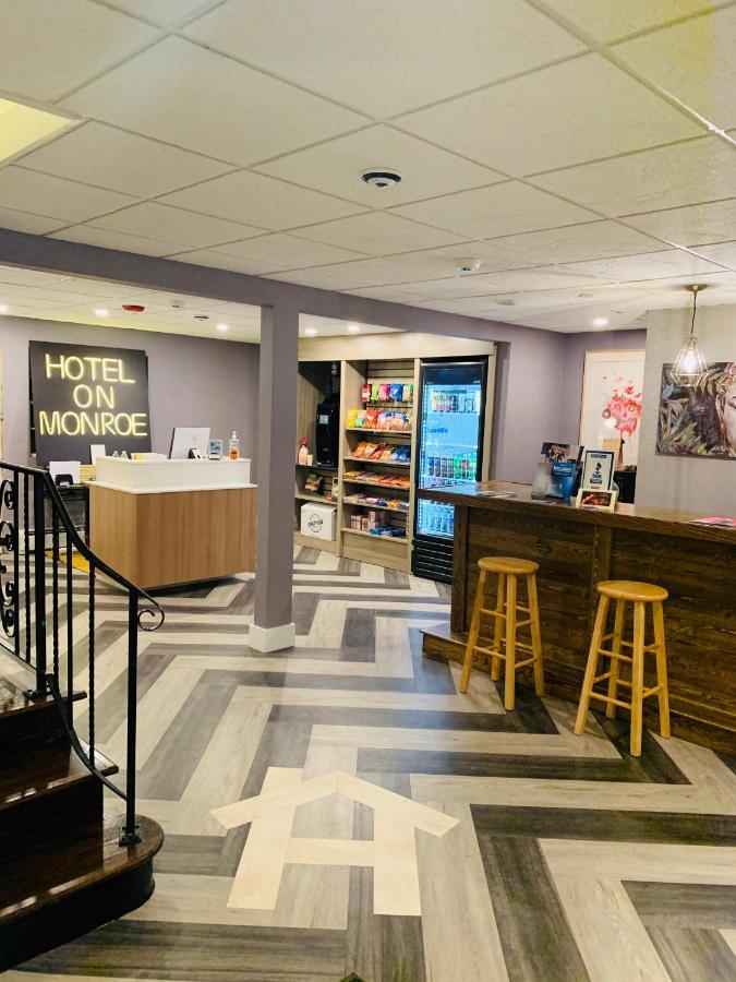 Hotel On Monroe ロチェスター エクステリア 写真