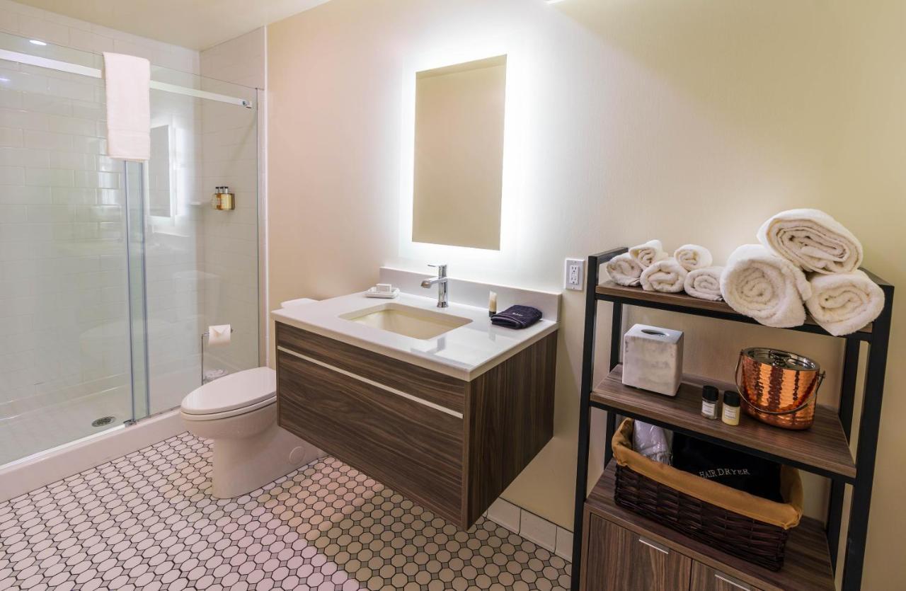 Hotel On Monroe ロチェスター エクステリア 写真